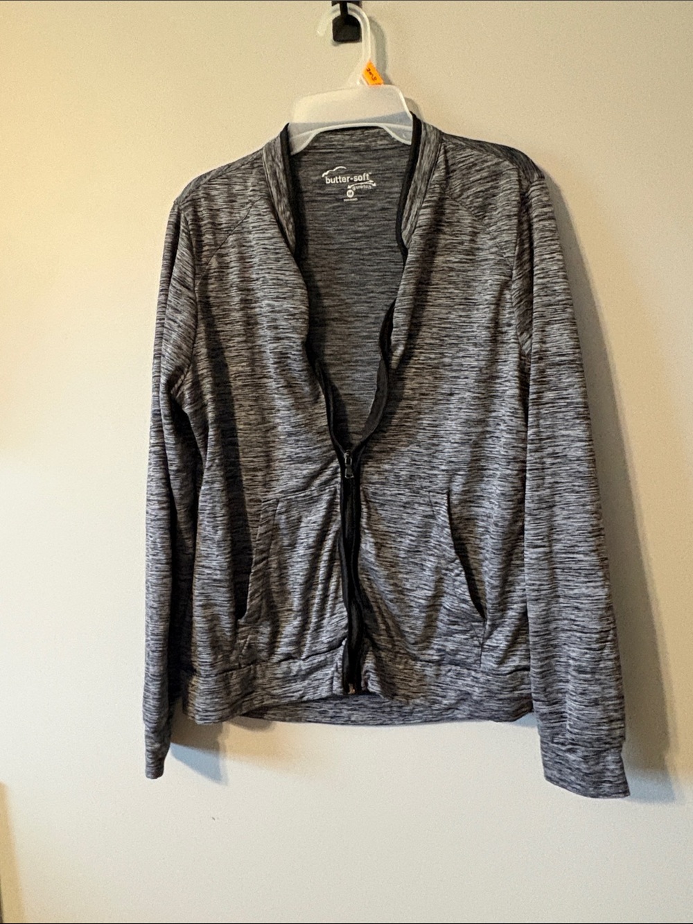 butter-soft Women’s Heather Gray Zip Cardigan Jacket
